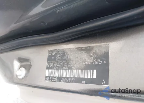 2005 Toyota Sequoia Sr5 V8 from USA, damaged, VIN 5TDZT34A75S256059